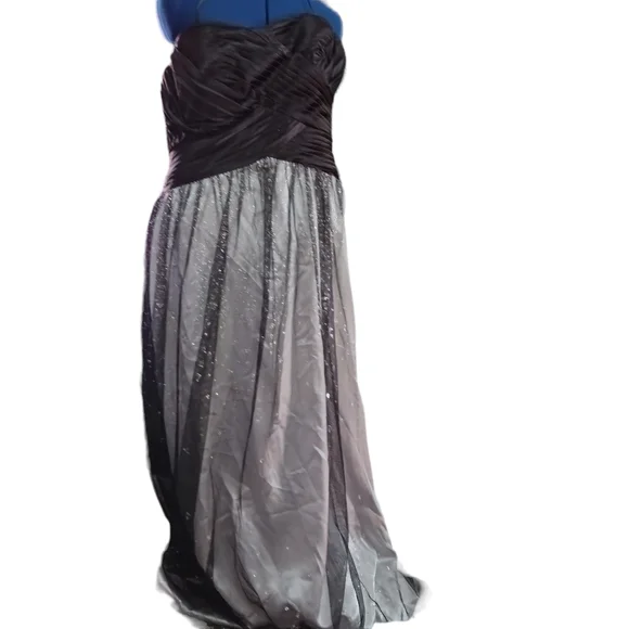strapless open back dress Nita Patterns Women's Maternity Holly Dress Pattern – Good's Store Online main image 0